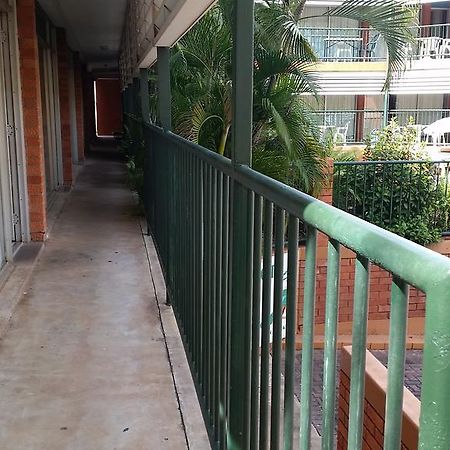 Palms Motel Darwin Exteriör bild