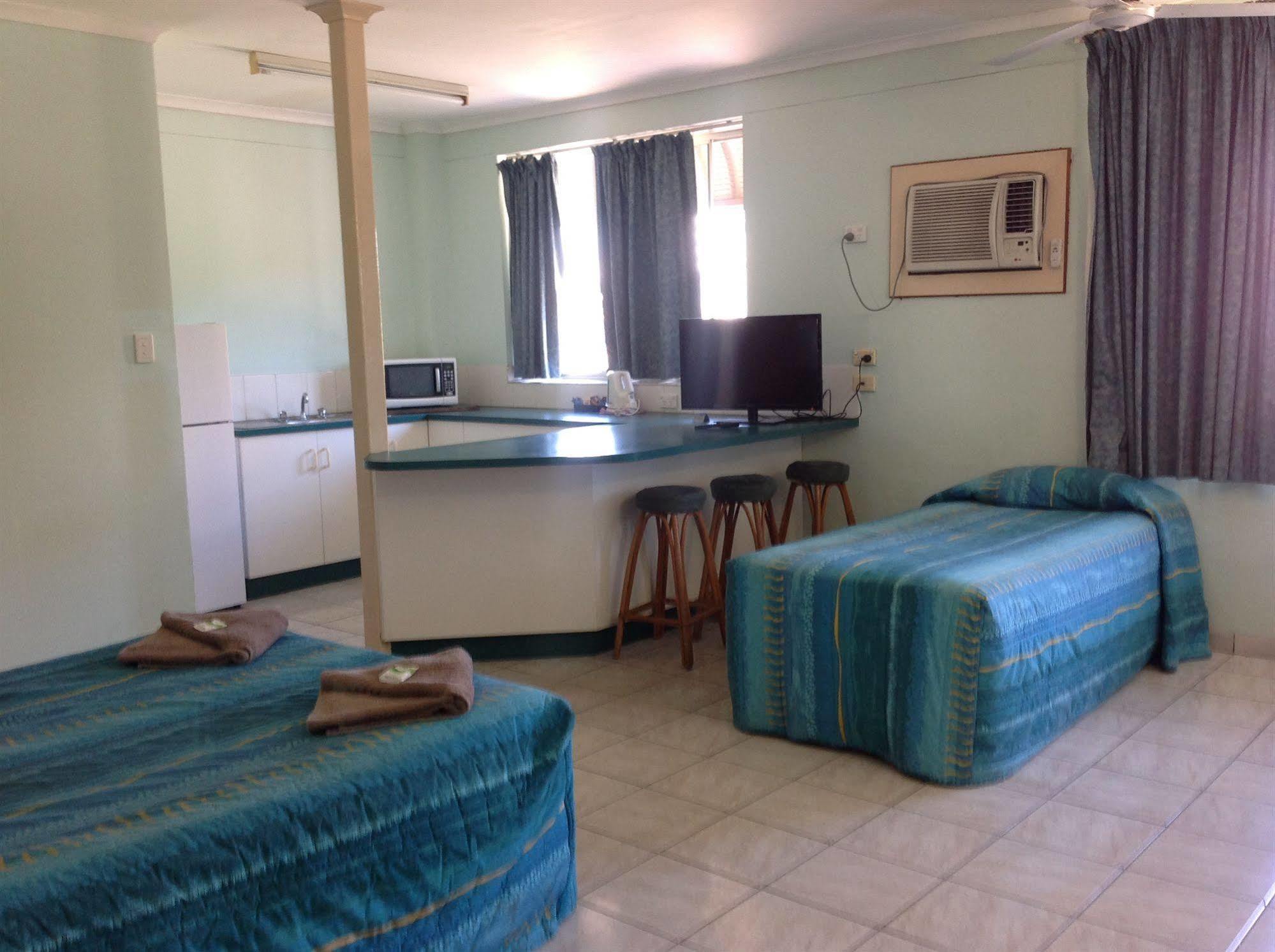 Palms Motel Darwin Exteriör bild