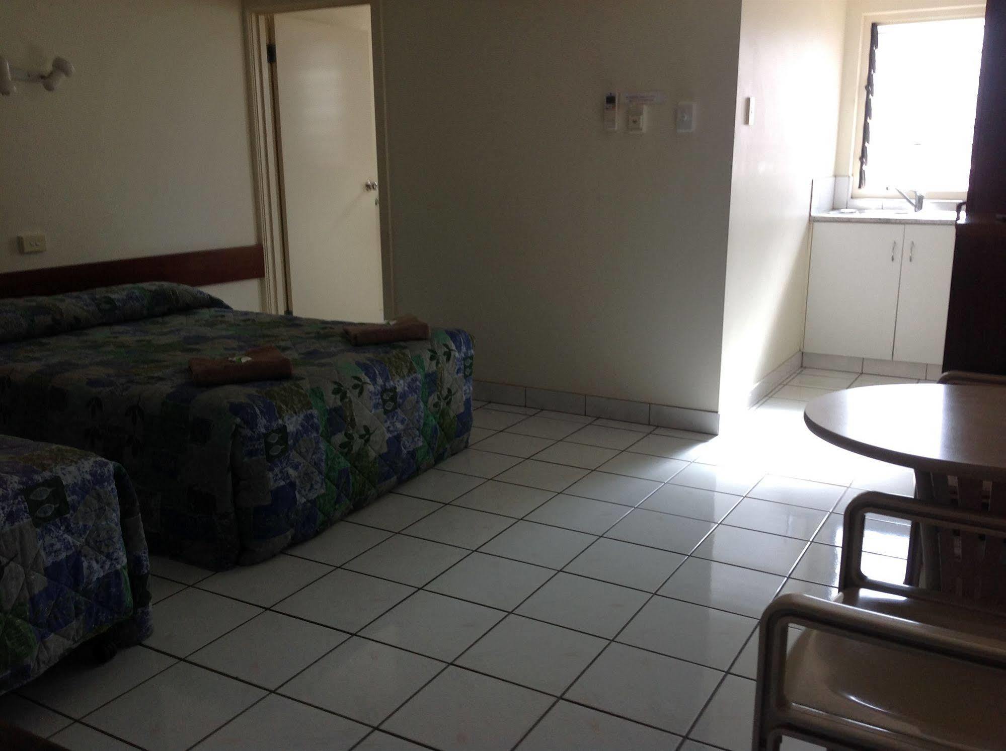 Palms Motel Darwin Exteriör bild